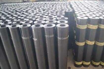 卷材防水材料全解析 種類、優(yōu)缺點(diǎn)與應(yīng)用概述